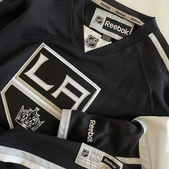 Authentic & Original professional grade Reebok LA KINGS Sports Jersey - Picture 4 of 6